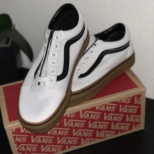Vans old skool (Gum) Blanc de blanc/blac size 4.5 men and women 6.0